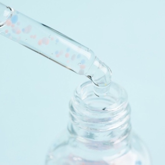 SKIN INC My Daily Dose of Glow Illuminate Brighten - Picture 5 of 9